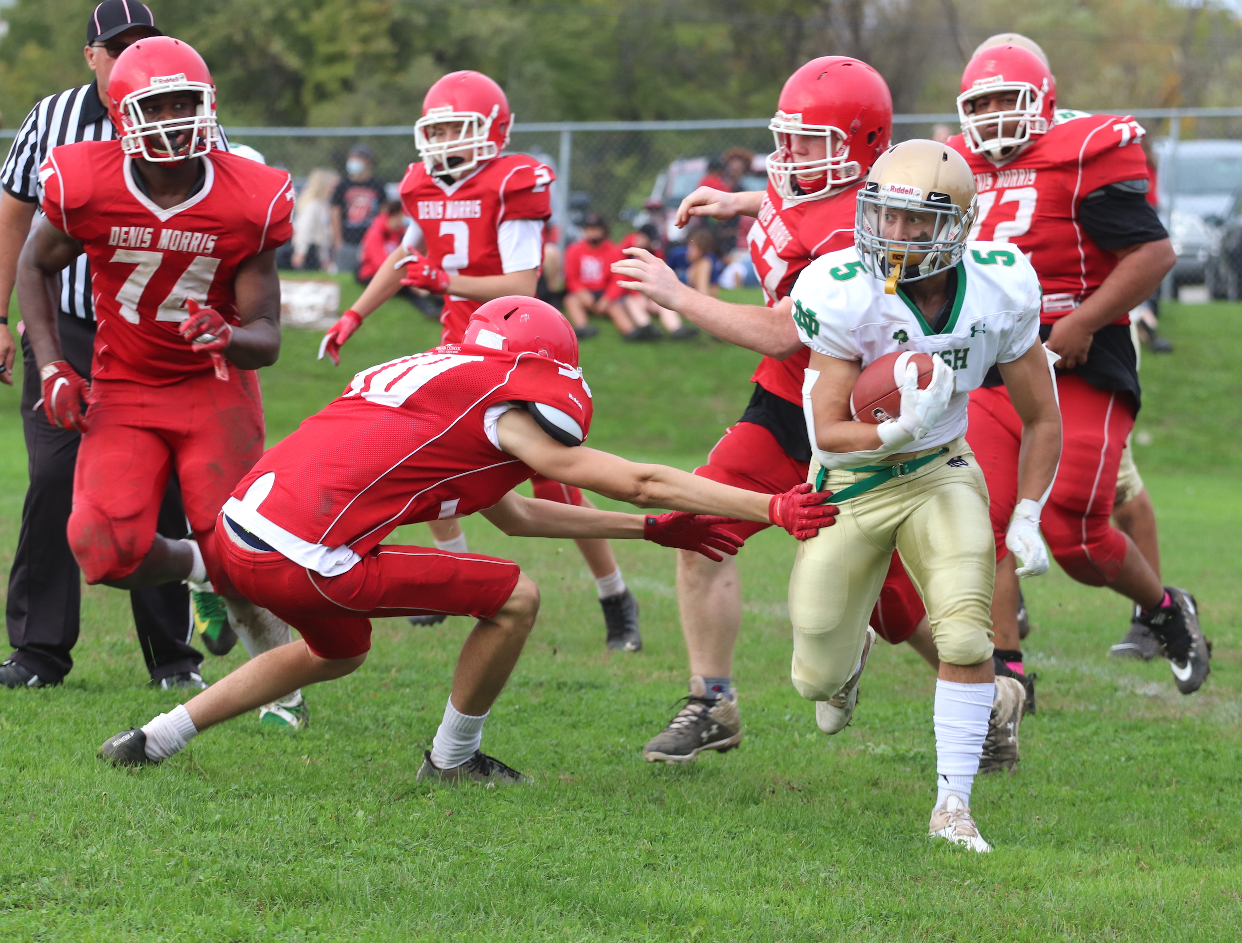 Welland's Fighting Irish undefeated in high school football