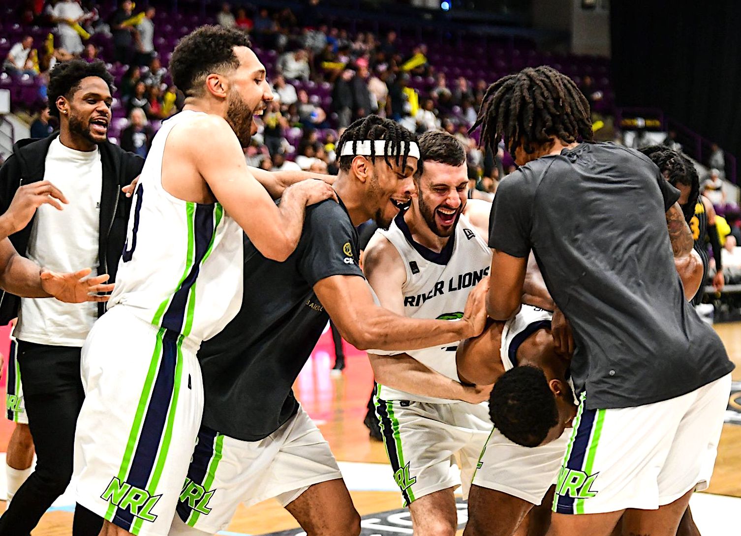 Niagara River Lions - Canadian Professional Basketball Team